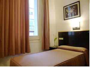 Htop Bcn #htopenjoy Hotel 2*